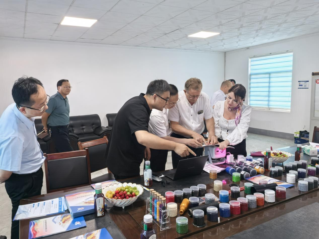 对接交流促发展，携手共进提品质